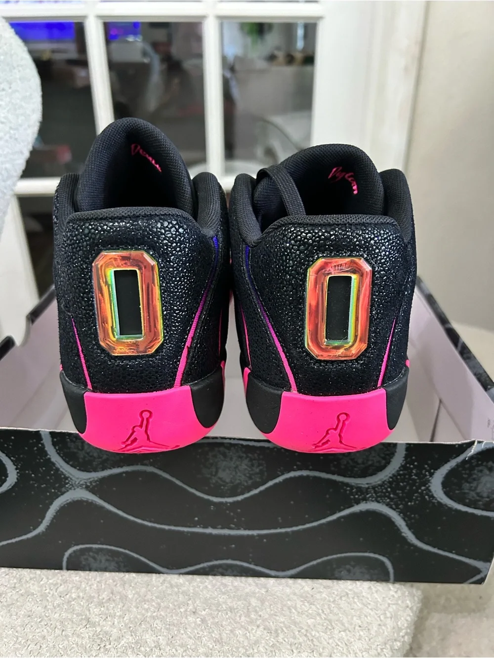 Jordan Men’s Basketball Shoes - Black & Hot Pink, Mens 11